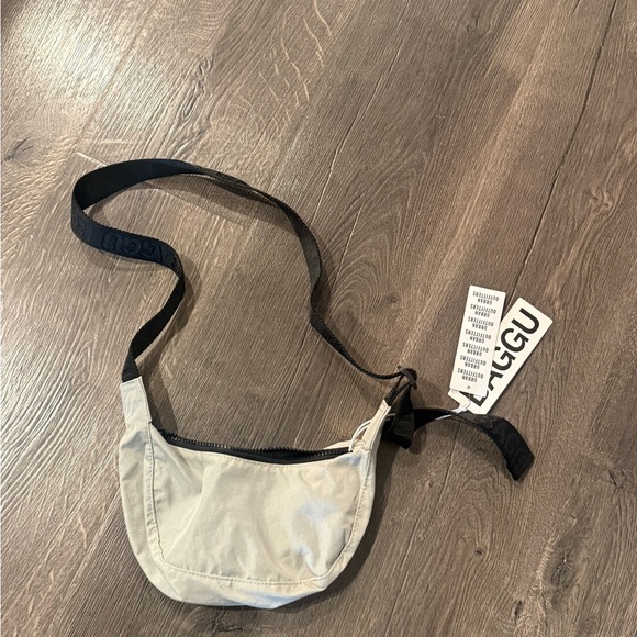 Baggu Grey Crescent Mini - Picture 5 of 6